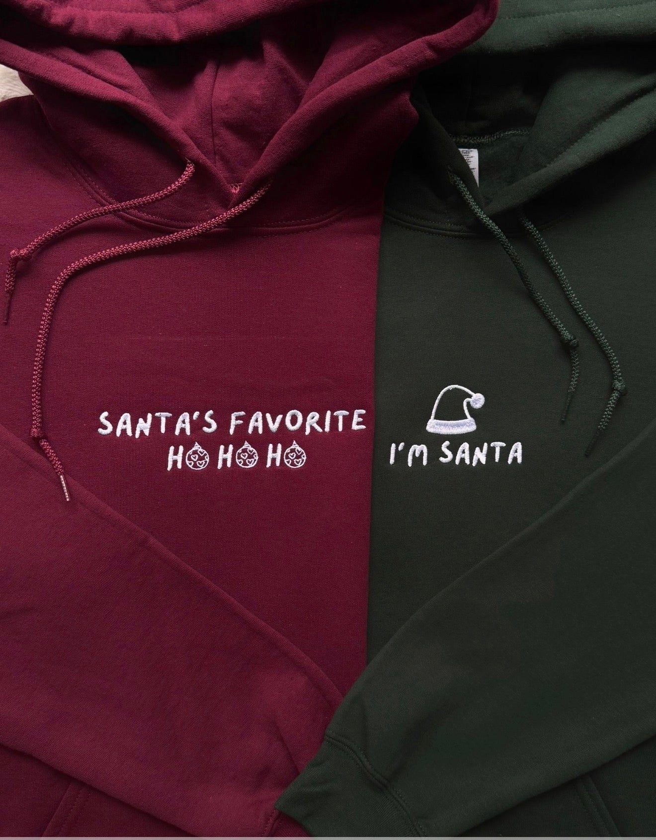 Duo de Hoodies Noël – “Santa & Santa’s Favorite”